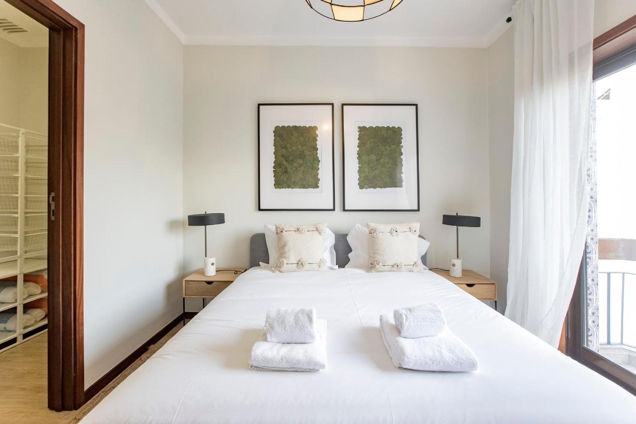 2br Flat In Bonfim W/ Ac & Balcony By Lovelystay Oporto